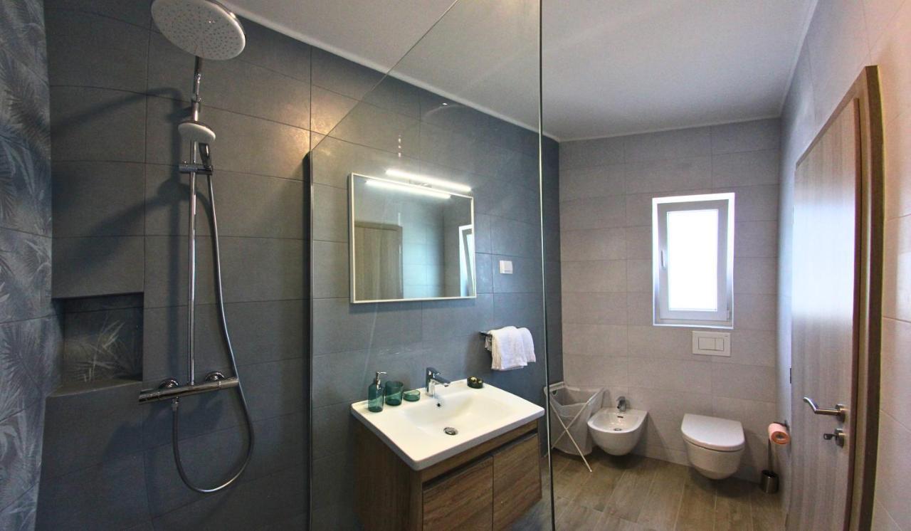 Villa Fjaka Умаг Екстериор снимка